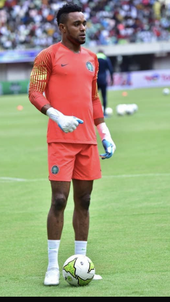 Optima Energy Gold Cup: Ojo, Super Eagles Star Donates Best Goalkeeper Award