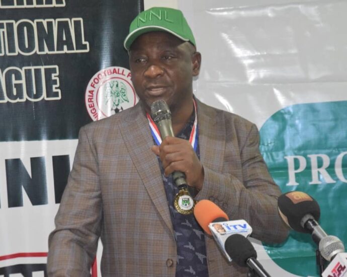 NFF President Pledges Support for NNL Awards