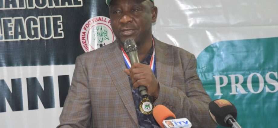 NFF President Pledges Support for NNL Awards