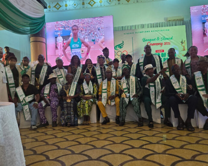 Eguavoen, Siasia, Nwosu Among 18 Honoured at 3rd Nigeria Olympians Convention